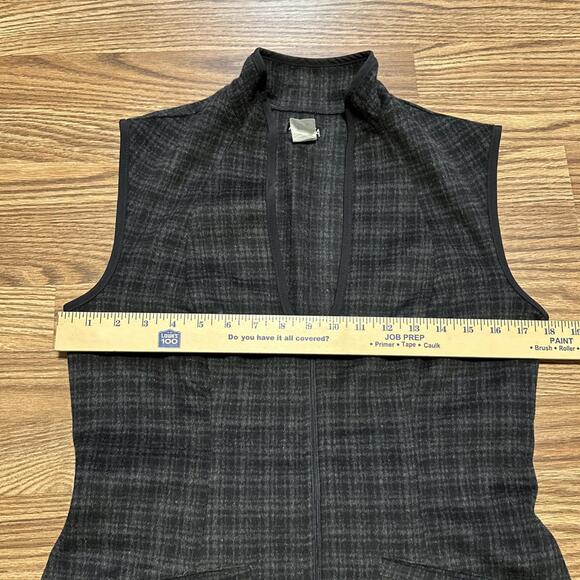 Arista Women’s Equestrian Riding Vest Black Gray Plaid Wool Size M Buckle - Picture 5 of 9